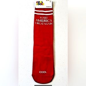 Rare Cool Socks  Red-MAKE AMERICA GREAT AGAIN!! FUN SOCKS!!! NWT